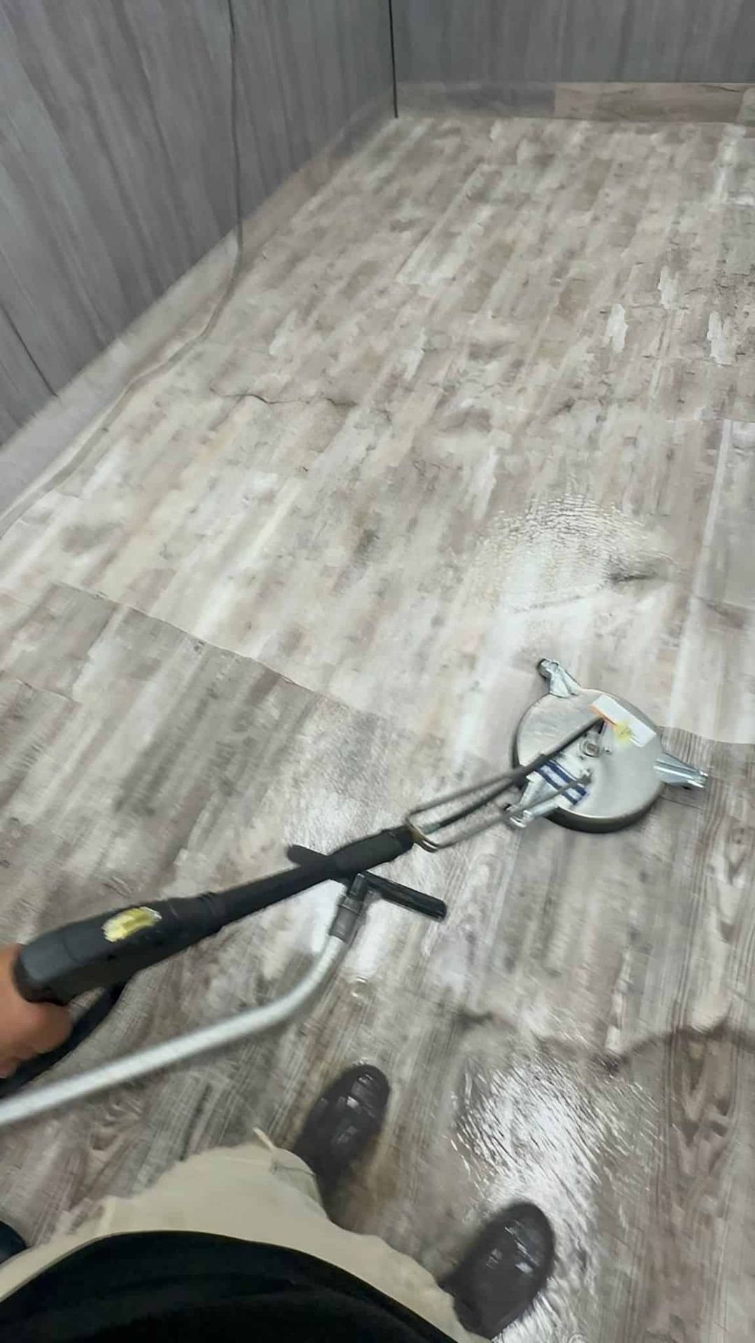 Sidewalk power washing in Minnesota